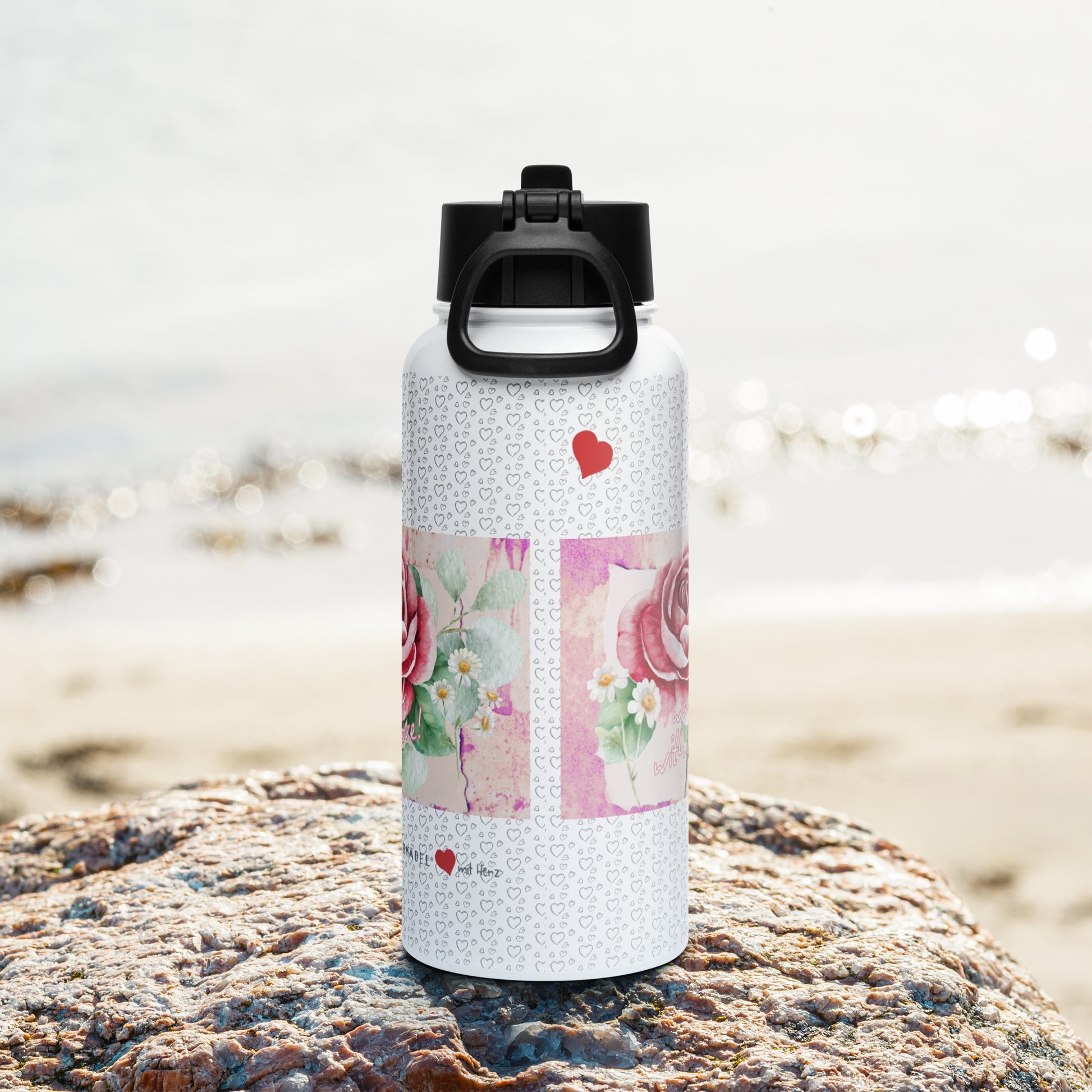 NATURMAEDEL_-EDELSTAHLDRINKFLASCHE-WORK WITH LOVE- EXCLUSIV LIMITED NATURMAEDEL CREATIV DESIGN -SEITENANSICHT -AQUARELLROSE UND SILBERHERZEN-www.naturmaedel.shop - 