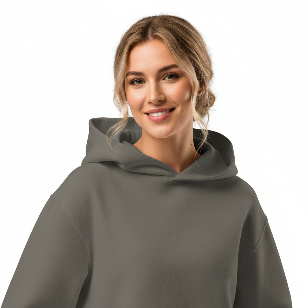 NATURMAEDEL® - UNISEX OVERSIZED HEAVXWEIGHT HOODIE - FARBE ASPHALT- FRONT - SUPER WEICH, SUPER BEQUEM - RINGGESPONNENE BAUMWOLLE - ATMUNGSAKTIV -    NATURMÄDEL® EXCLUSIV LOGO RECHTER ÄRMEL -  DESIGNED VERENA by VerJa.ME® - CLASSIC BASIC - www.naturmaedel.shop - 