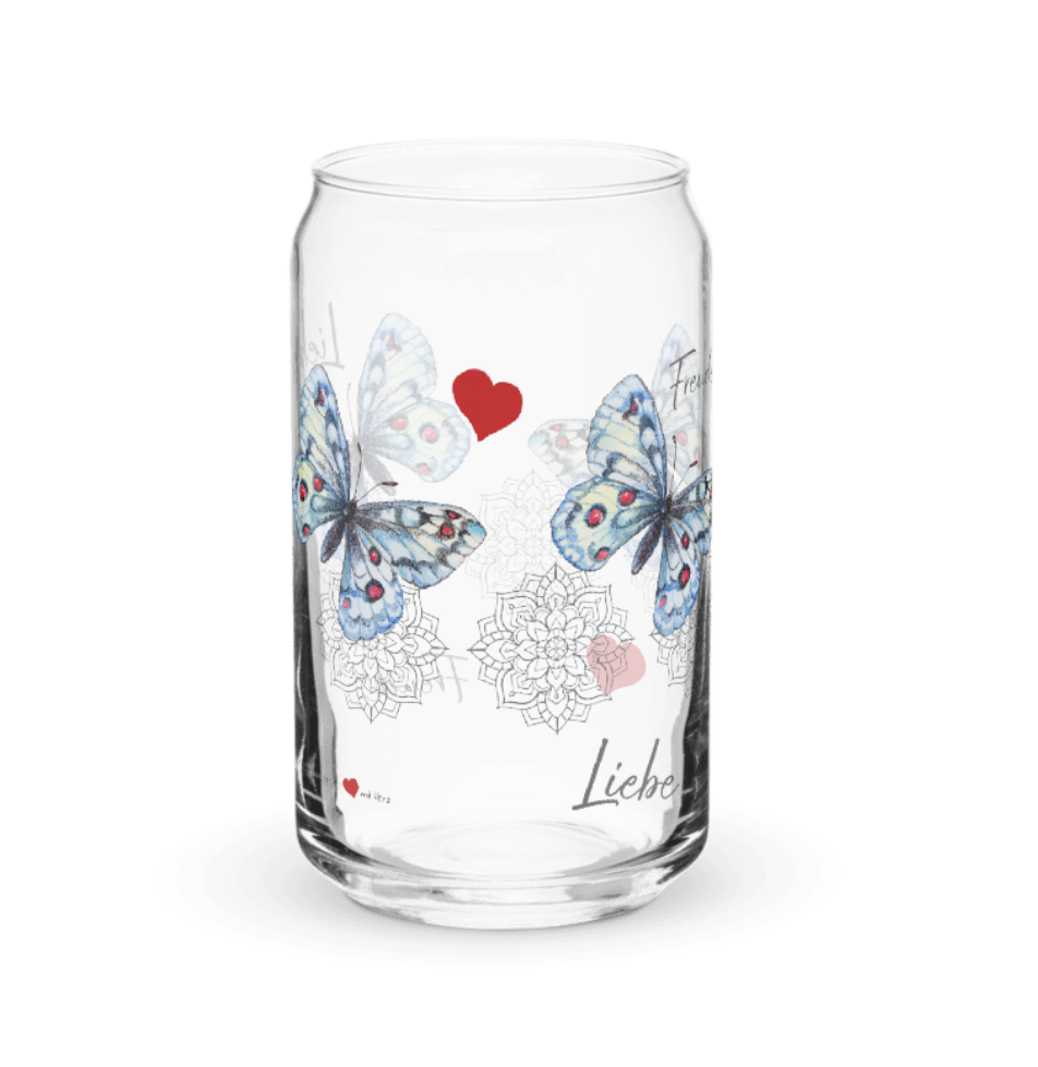 NATURMAEDEL® FRUEHLINGS- SOMMER HIGHLIGHTS. DESIGNER TRINKGLAS MIT UND OHNE DECKE DAS FÜR ECHTE GLUECKSMOMENTE SORGT. SCHRIFTZUG LIEBE UND FREUDE - LIEBE MANDALA UND SCHMETTERLINGE -  DESIGNED BY VERENA U. JANINA BOEHLER - 1.8 - www.naturmaedel.shop 
